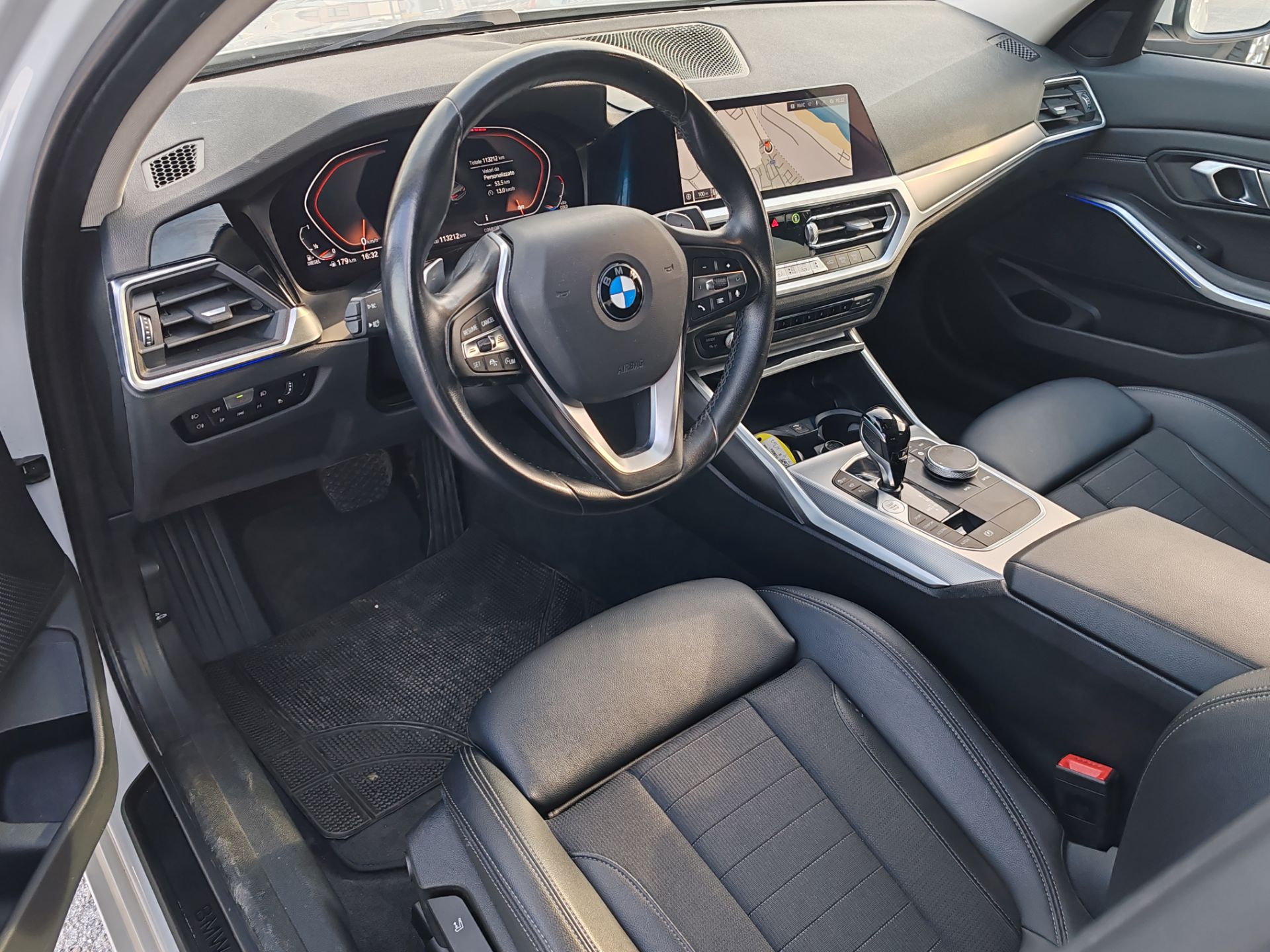 BMW 320  d xDrive Business Avantage aut.