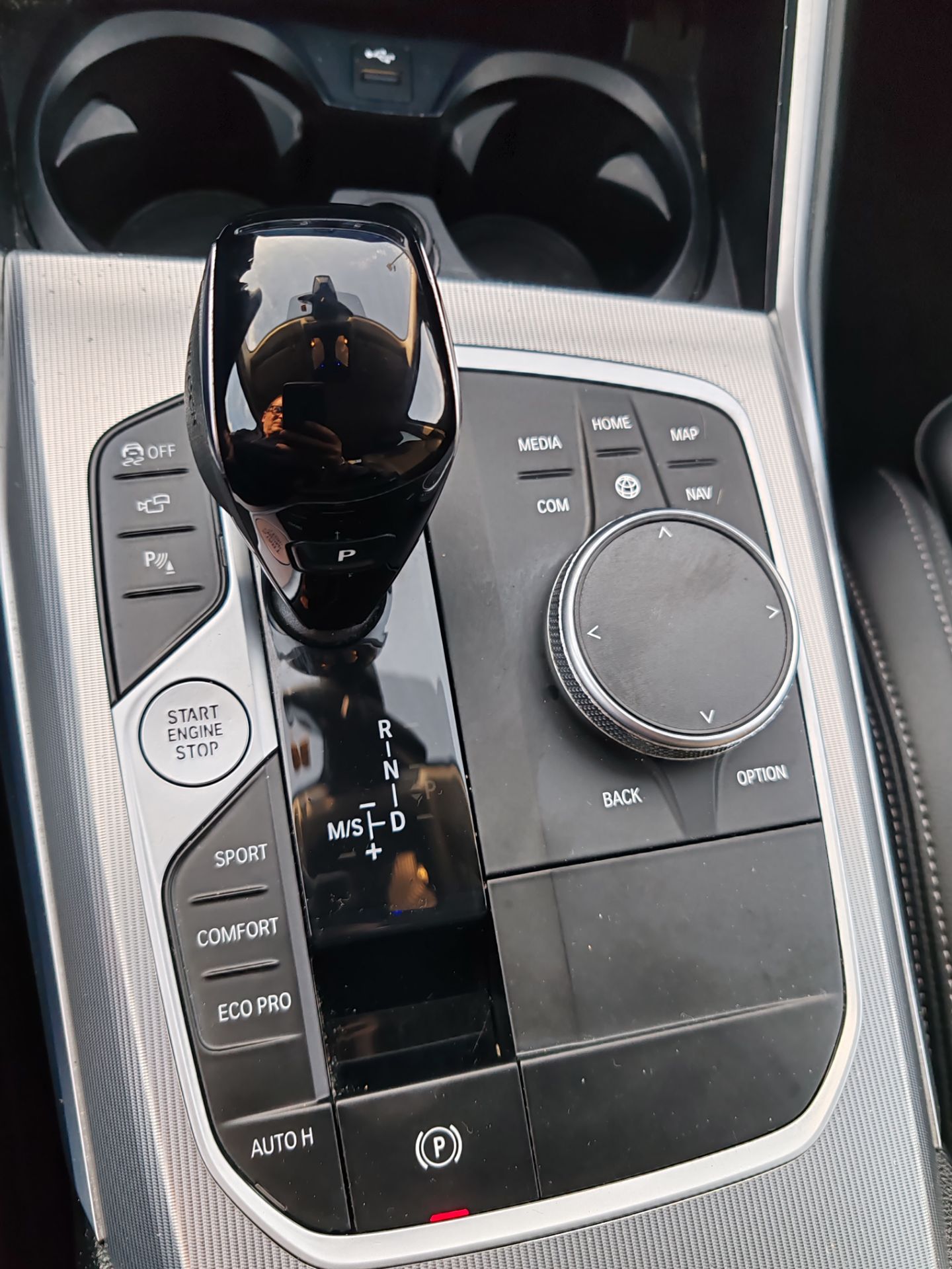 BMW 320  d xDrive Business Avantage aut.