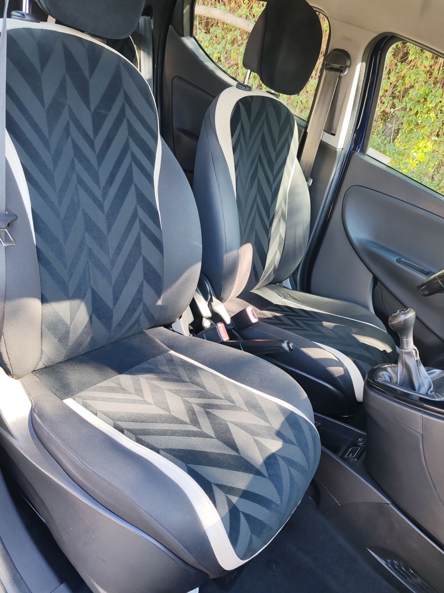 Lancia Ypsilon 1.3 MJT 95 CV 5p. S&S Gold