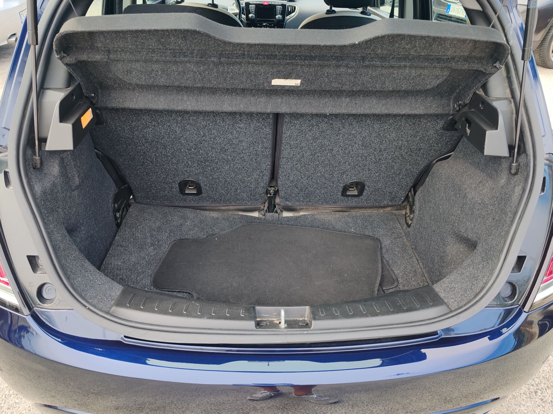 Lancia Ypsilon 1.3 MJT 95 CV 5p. S&S Gold