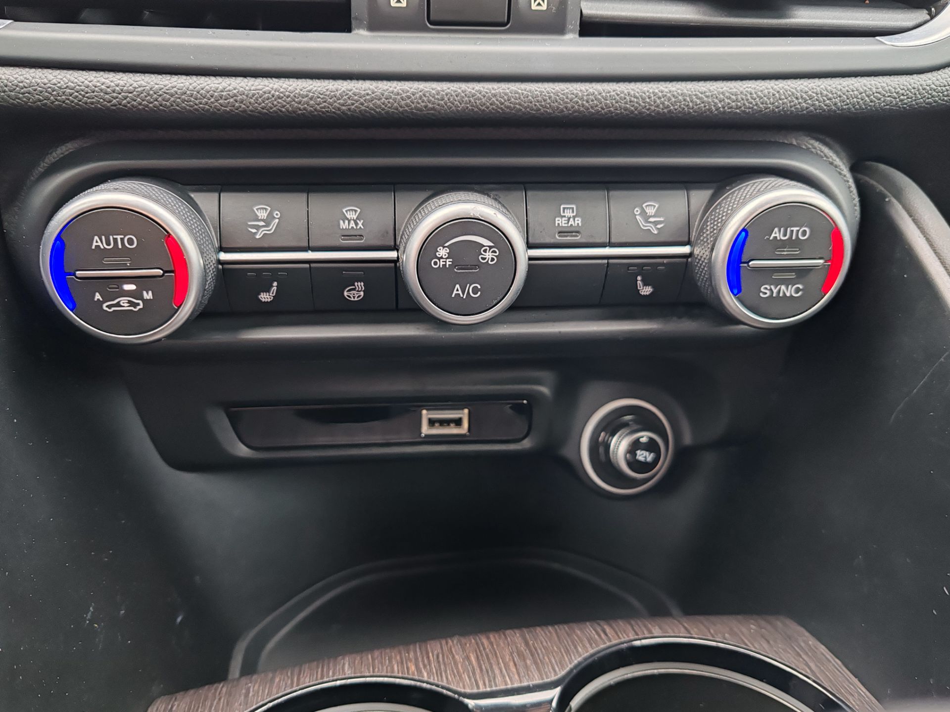 Alfa Romeo Giulia  2.2 TD AT8 190cv Ti