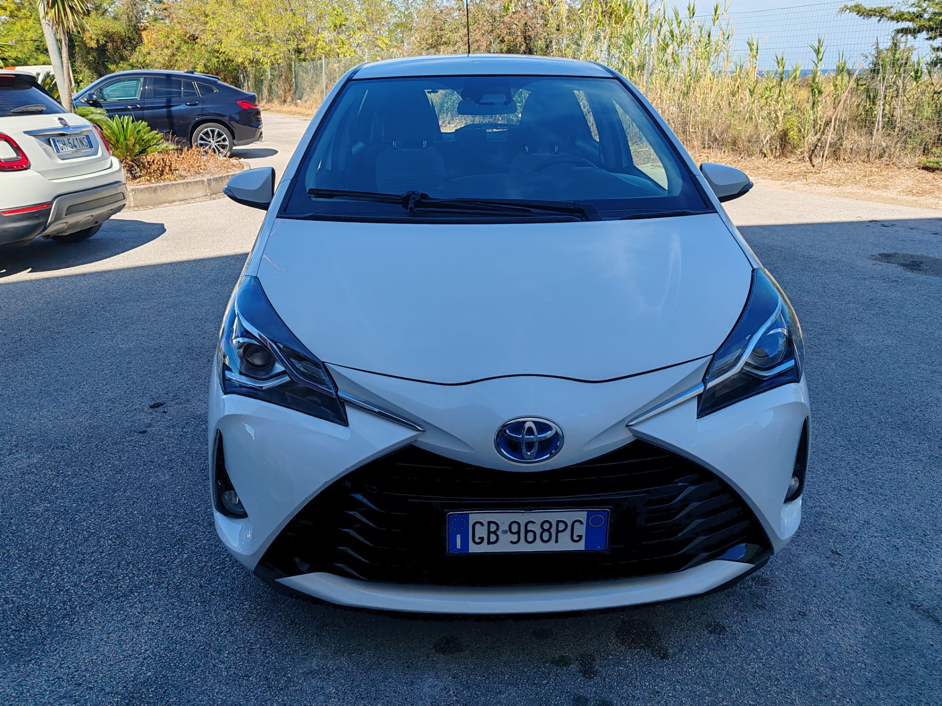 Toyota Yaris 1.5 Hybrid 5p. Business